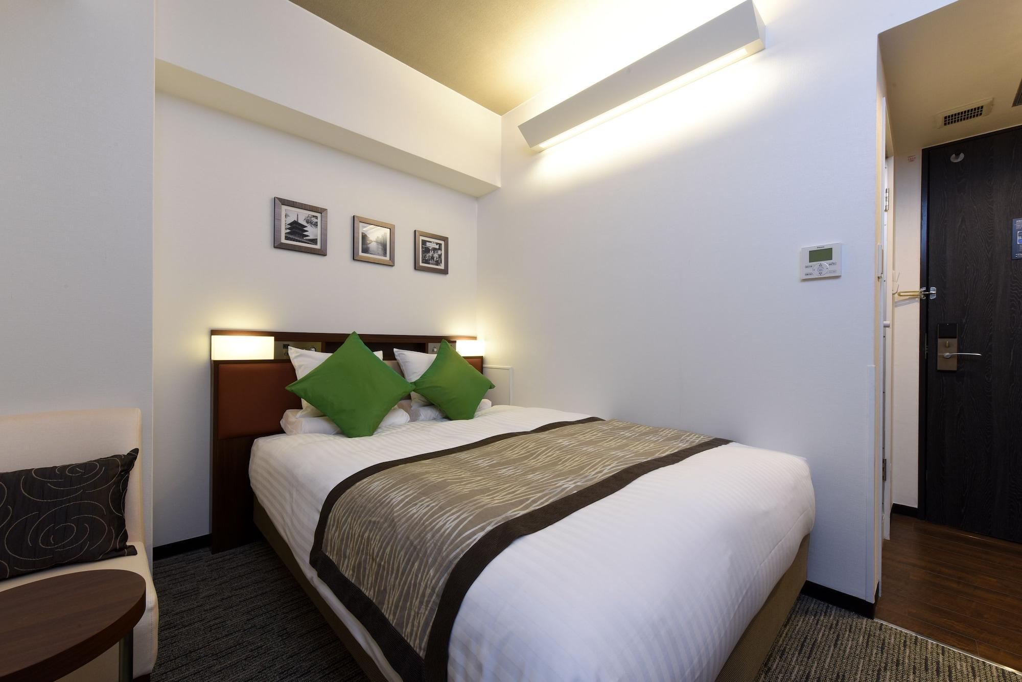 Hotel Mystays Shin Osaka Conference Center Экстерьер фото